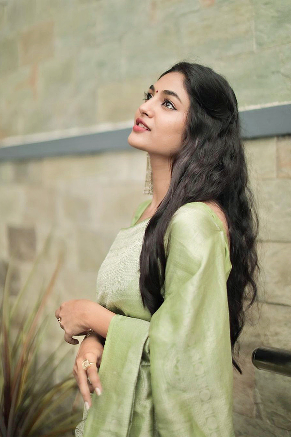 Love Today Movie Fame Actress ivana Photos - Sakshi13