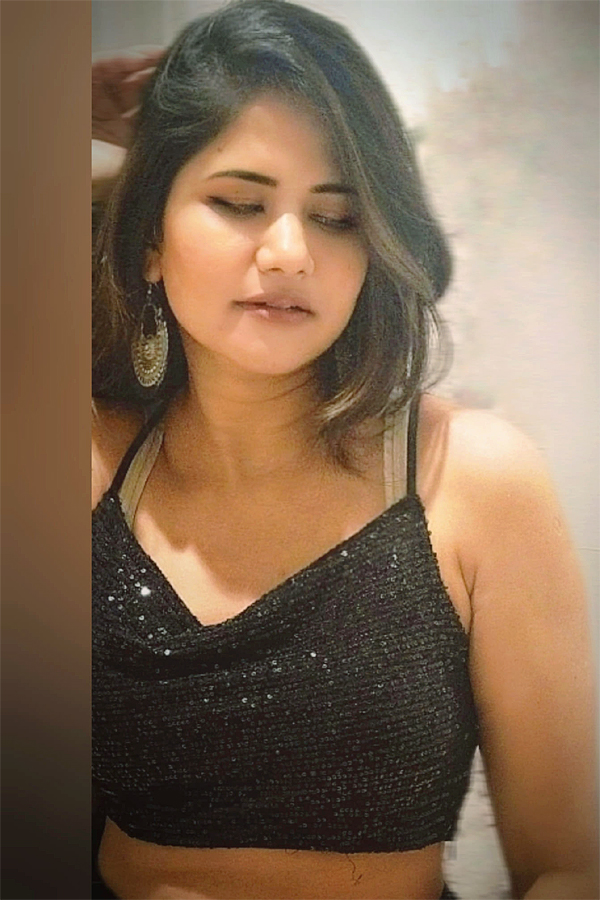 Singer Uma Neha Photoshoot - Sakshi11