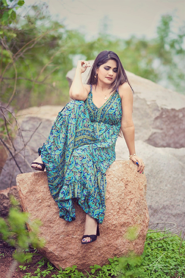 Singer Uma Neha Photoshoot - Sakshi13