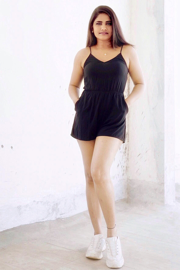 Singer Uma Neha Photoshoot - Sakshi21