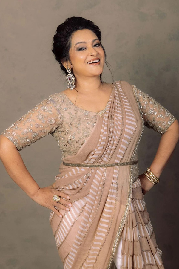 Senior Actress Seetha Latest Makeover Photos - Sakshi3