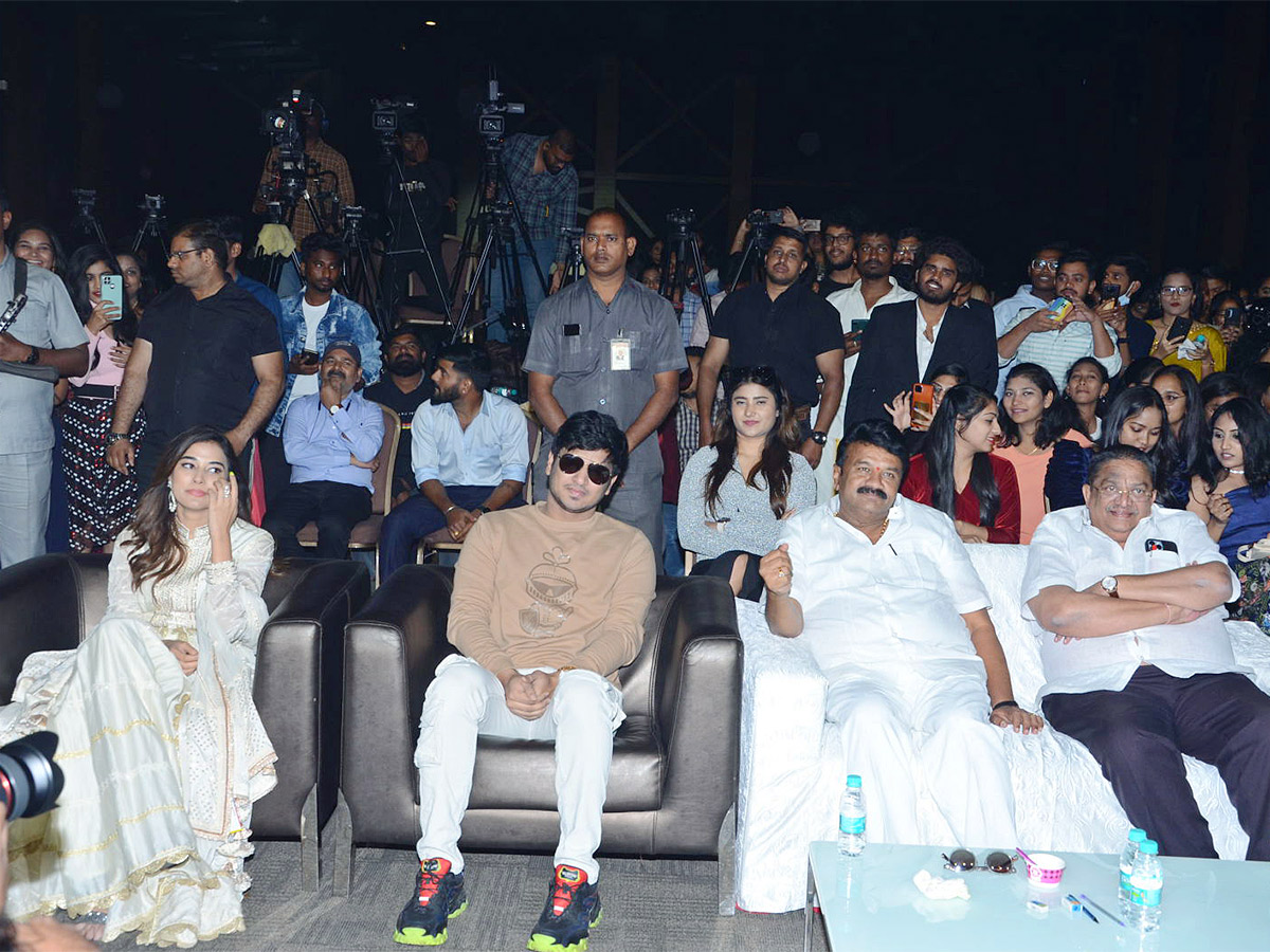 Cheppalani Vundi Movie Pre Release Event Pics - Sakshi11