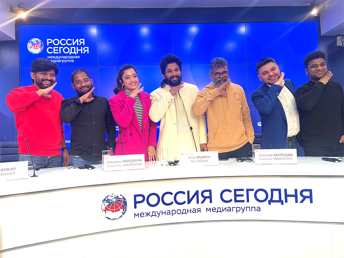 Pushpa Team In Russia Photos - Sakshi9