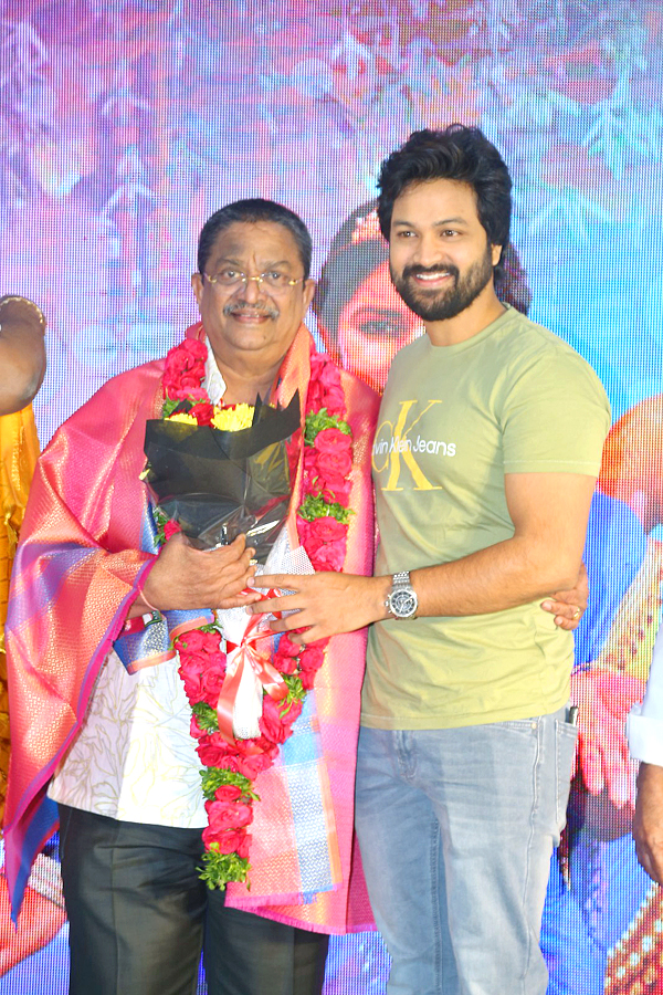 S V Krishna Reddy Organic Mama Hybrid Alludu Movie Song launch - Sakshi21