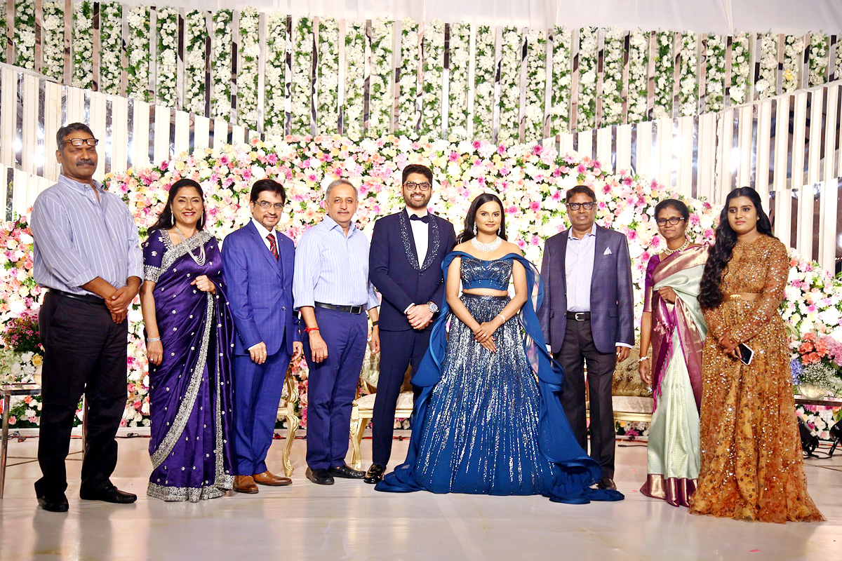 Director Gunasekhar Daughter Neelima Wedding Reception Photos - Sakshi6