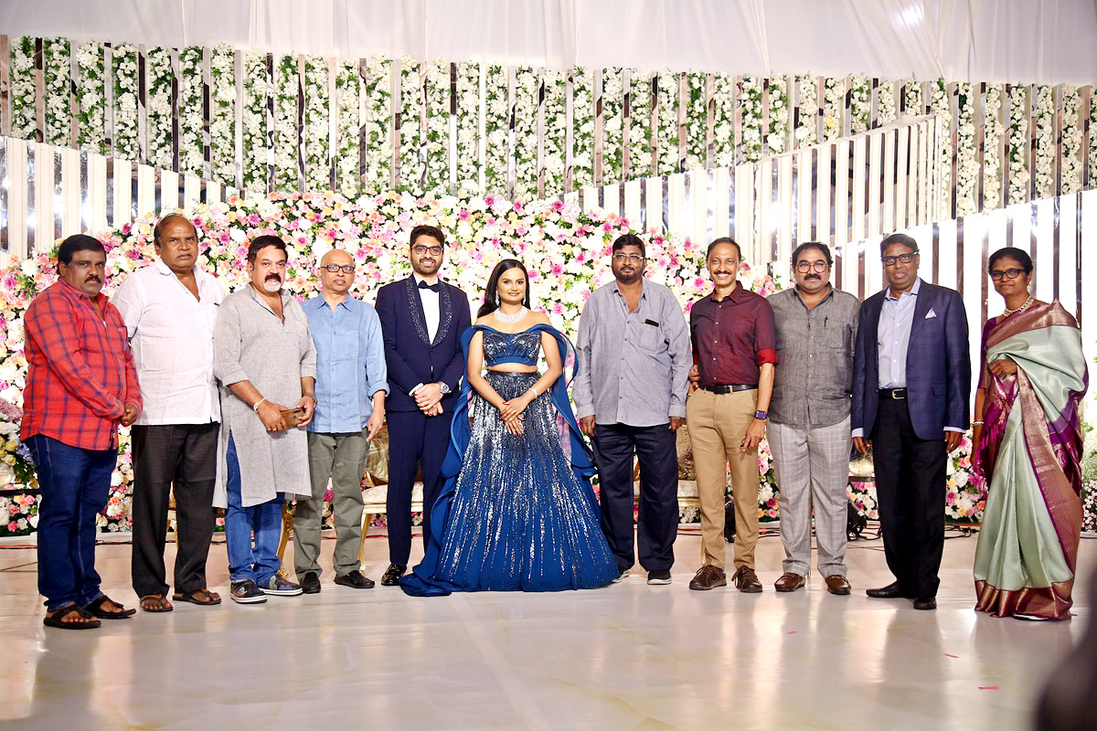 Director Gunasekhar Daughter Neelima Wedding Reception Photos - Sakshi7