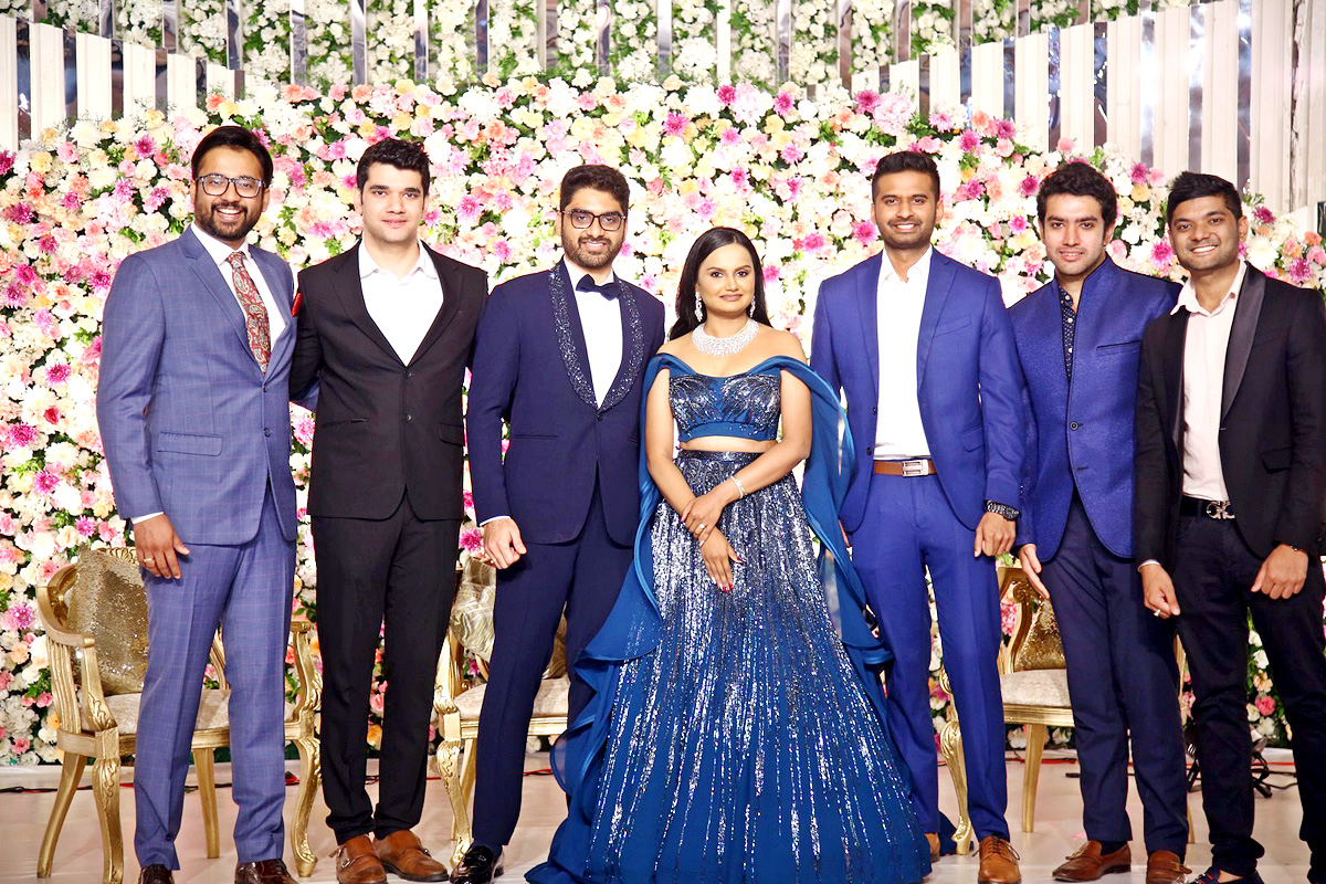 Director Gunasekhar Daughter Neelima Wedding Reception Photos - Sakshi12