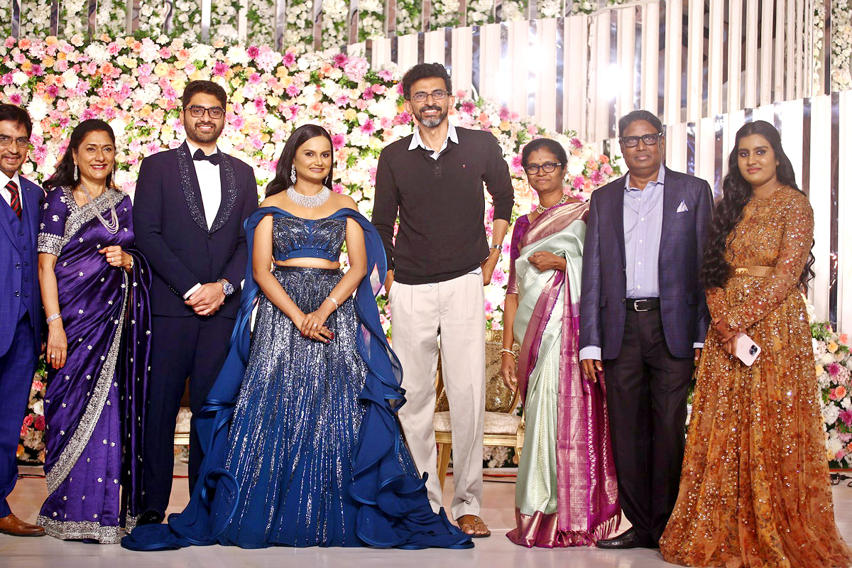 Director Gunasekhar Daughter Neelima Wedding Reception Photos - Sakshi20