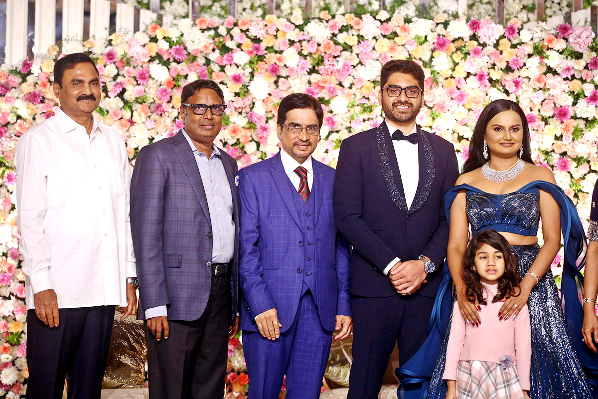Director Gunasekhar Daughter Neelima Wedding Reception Photos - Sakshi25