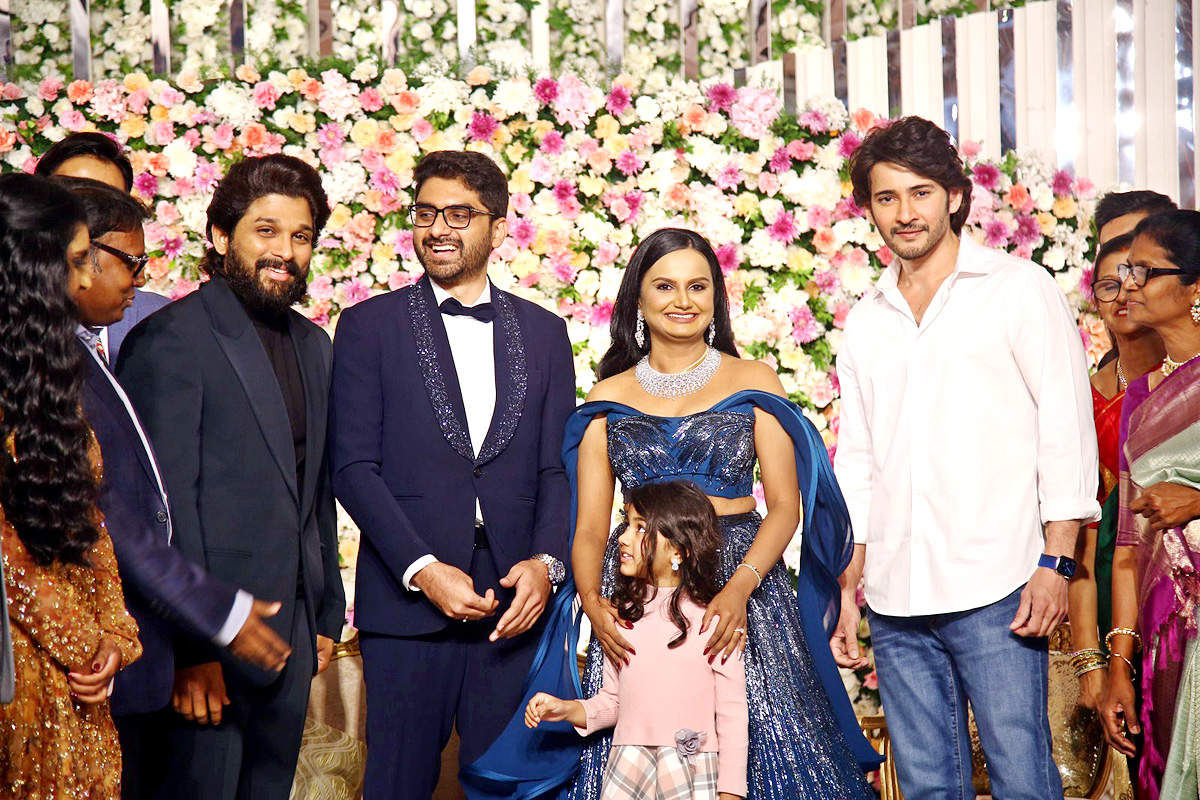 Director Gunasekhar Daughter Neelima Wedding Reception Photos - Sakshi27