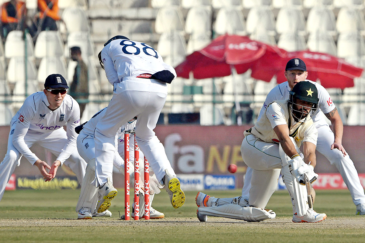 England Beat Pakistan England Won By 26 Runs - Sakshi4