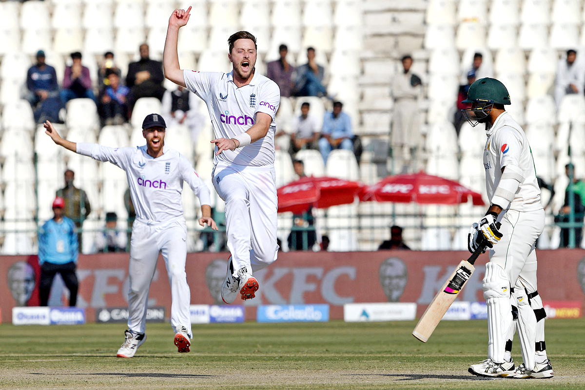 England Beat Pakistan England Won By 26 Runs - Sakshi12