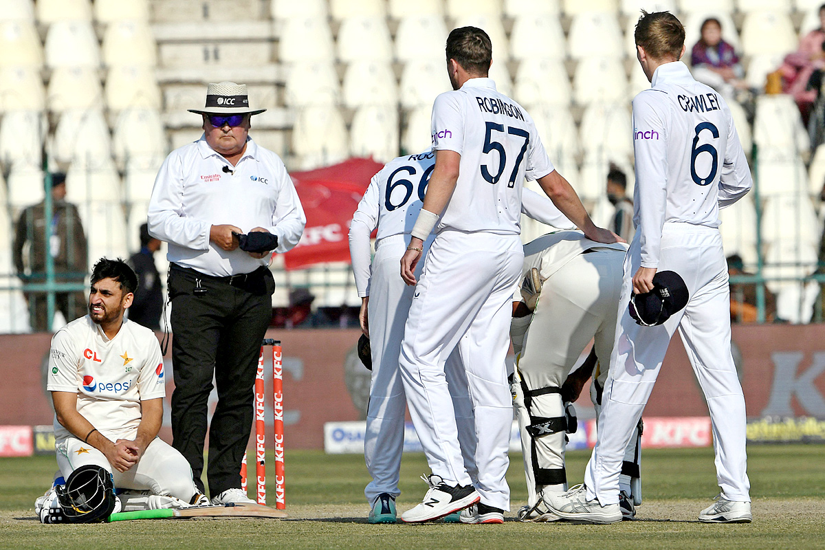 England Beat Pakistan England Won By 26 Runs - Sakshi16