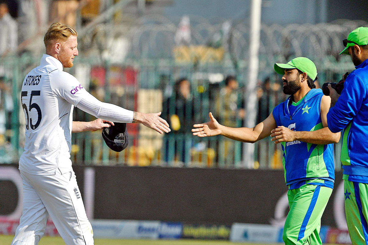 England Beat Pakistan England Won By 26 Runs - Sakshi20
