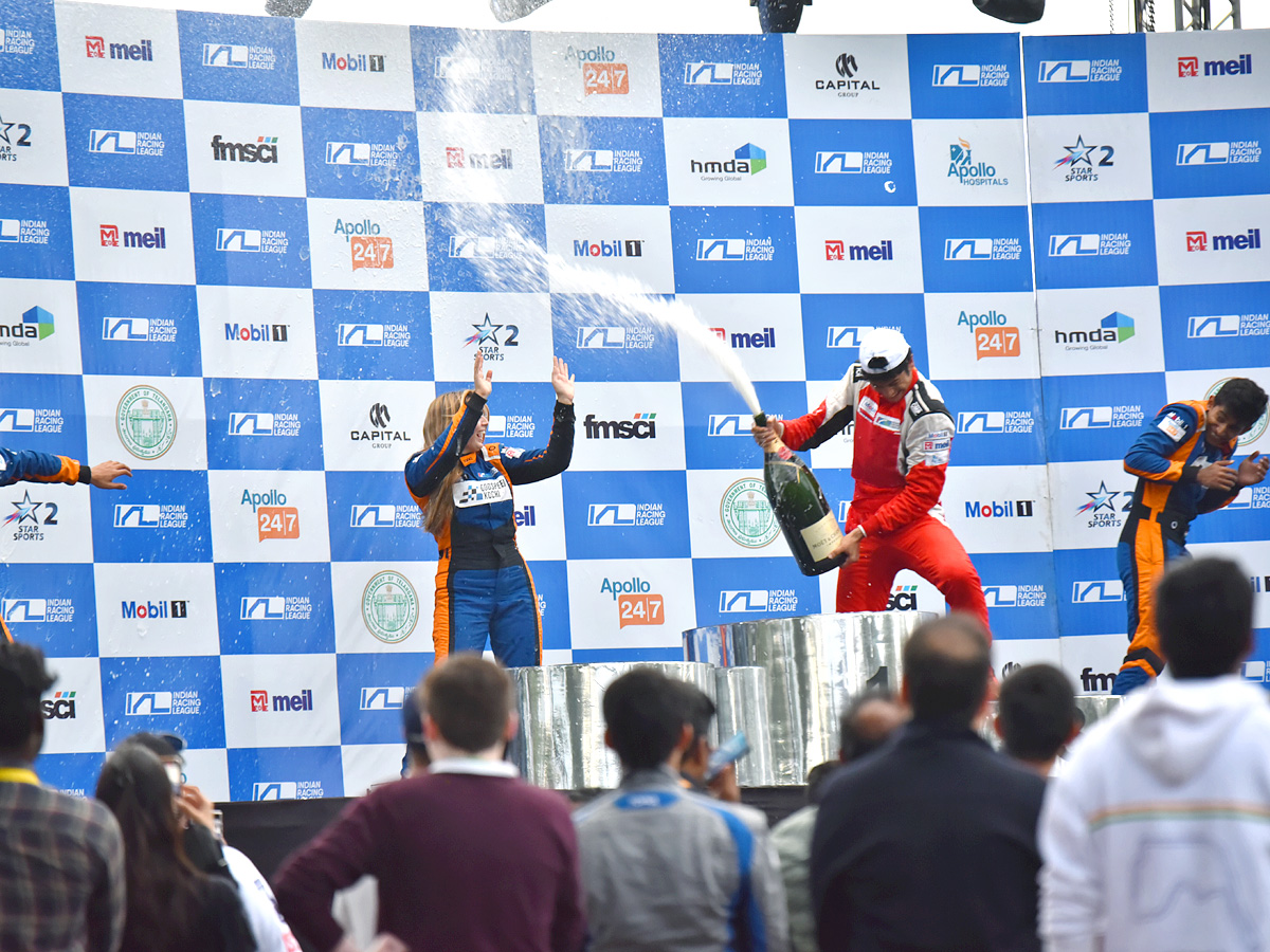 Hyderabad Indian Racing League 2022 Thrilling Finale Completed Photos - Sakshi4