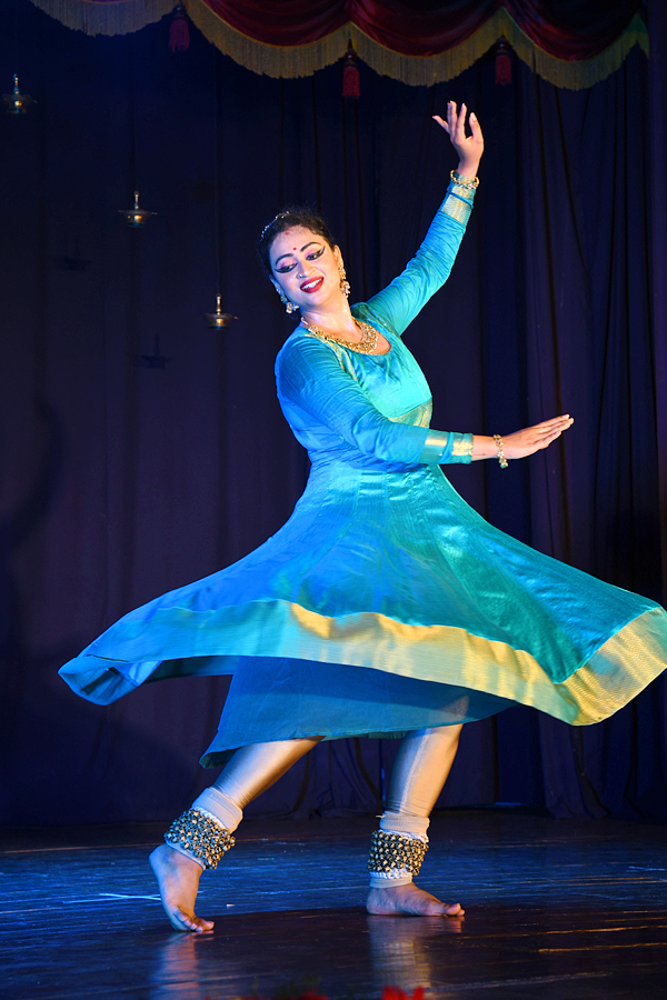 Kuchipudi Dance Performance Draws Attention At Vijayawada - Sakshi14
