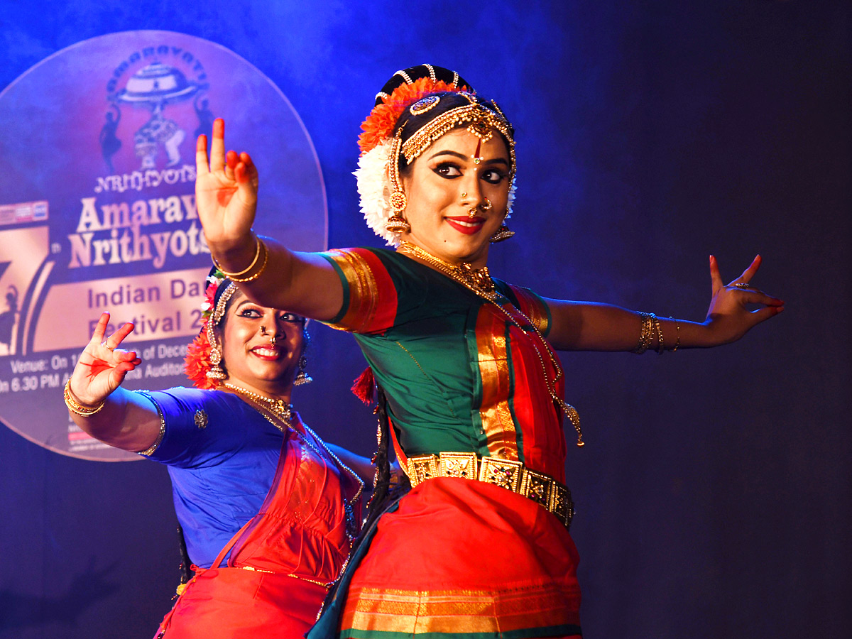 Kuchipudi Dance Performance Draws Attention At Vijayawada - Sakshi6