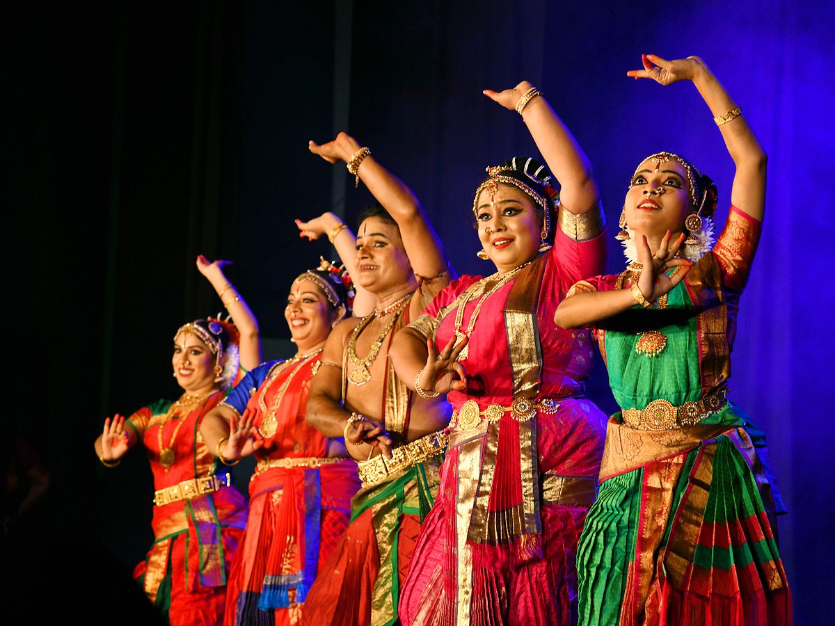 Kuchipudi Dance Performance Draws Attention At Vijayawada - Sakshi8