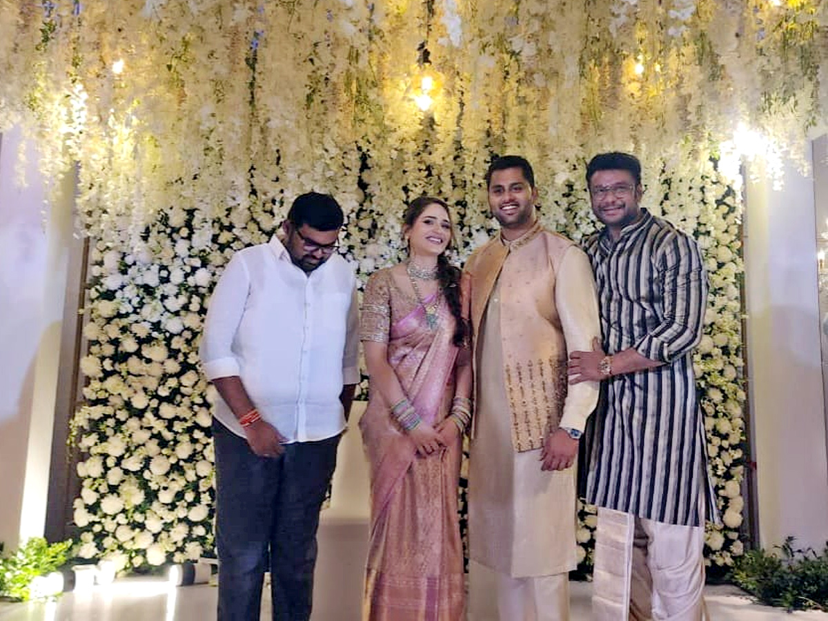 MP Sumalatha Abhishek Ambareesh Engagement  - Sakshi7