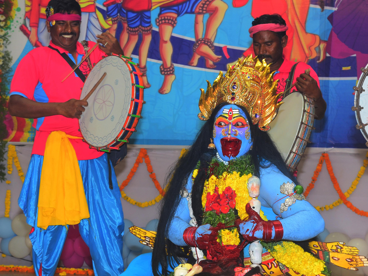 Jagananna Swarnotsava Samskrutika Sambaralu Photos - Sakshi4