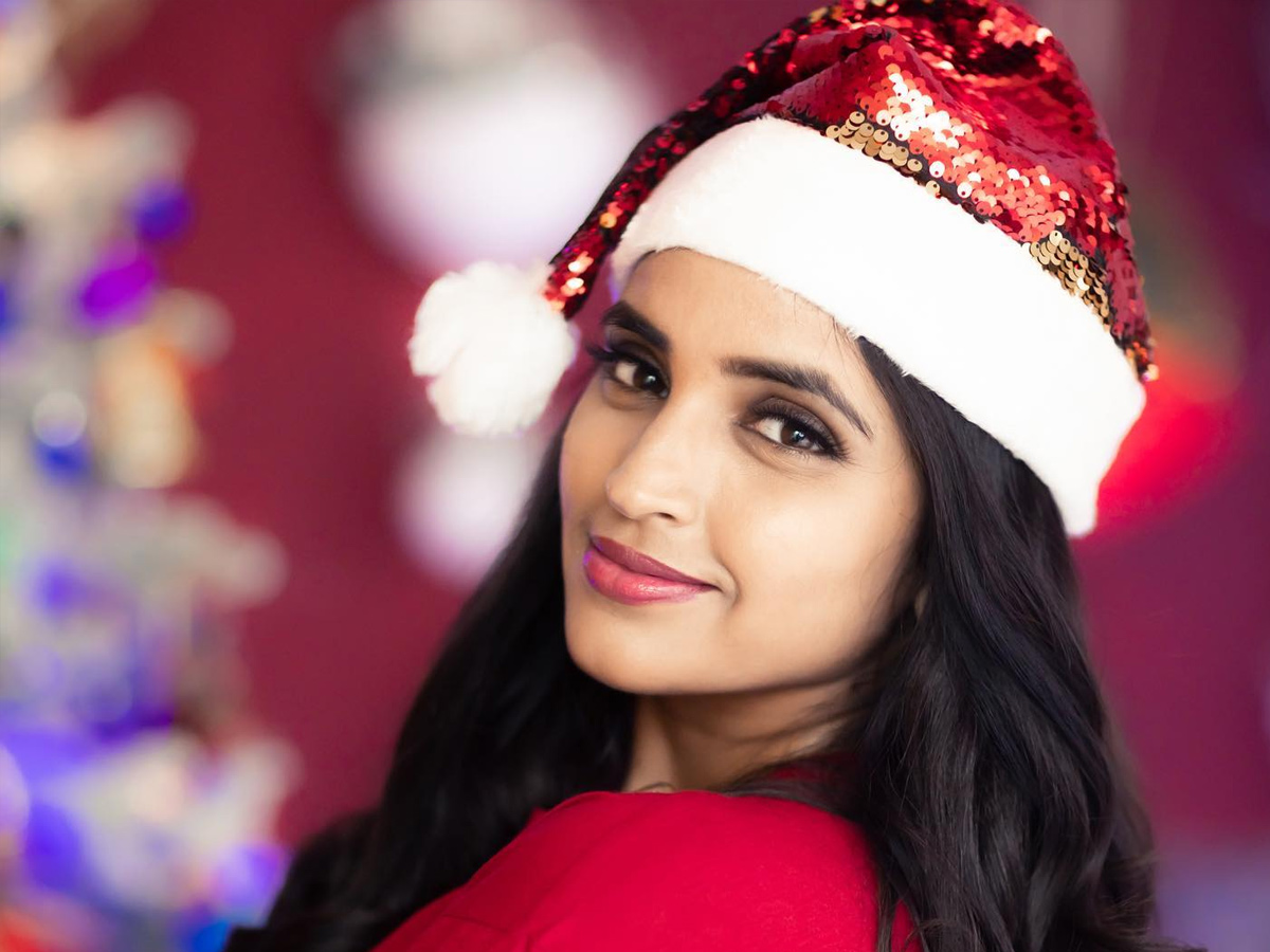Anchor Shyamala At Christmas celebrations Photos - Sakshi4