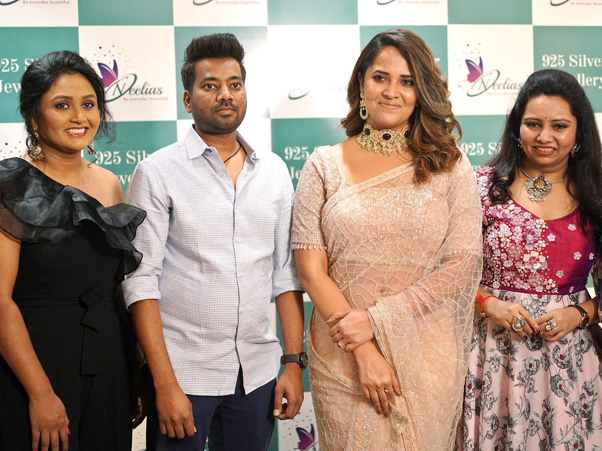 Hyderabad: Anchor Anasuya Launched Neelias Jewellery Store Photos - Sakshi17