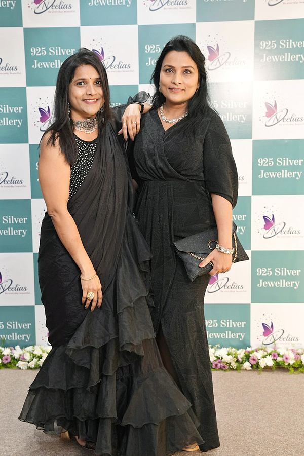 Hyderabad: Anchor Anasuya Launched Neelias Jewellery Store Photos - Sakshi26