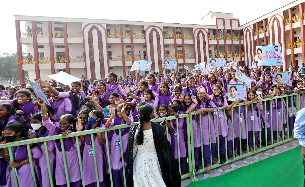 CM YS Jagan 2nd Day Tour In Kadapa District - Sakshi23