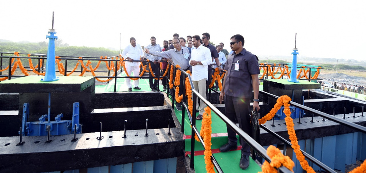 CM YS Jagan 2nd Day Tour In Kadapa District - Sakshi31