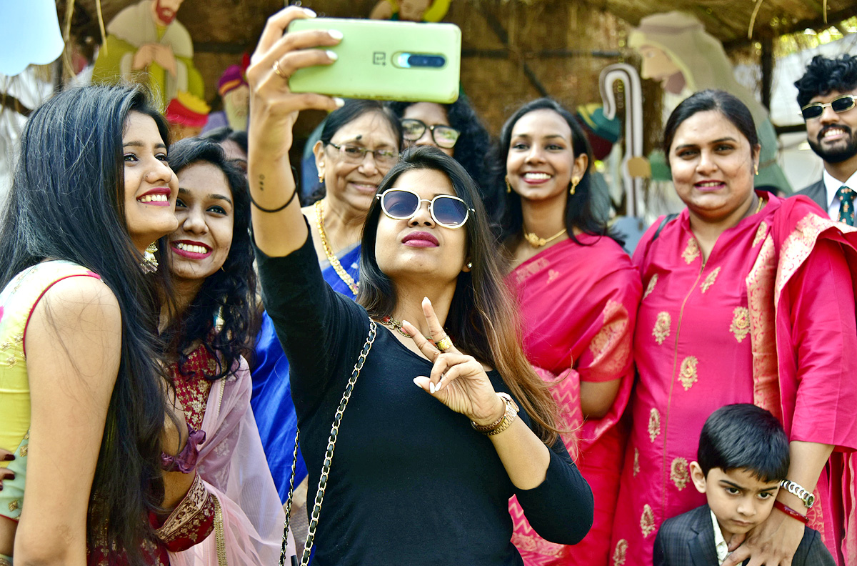 Christmas Celebration In St Joseph Cathedral Photos - Sakshi3