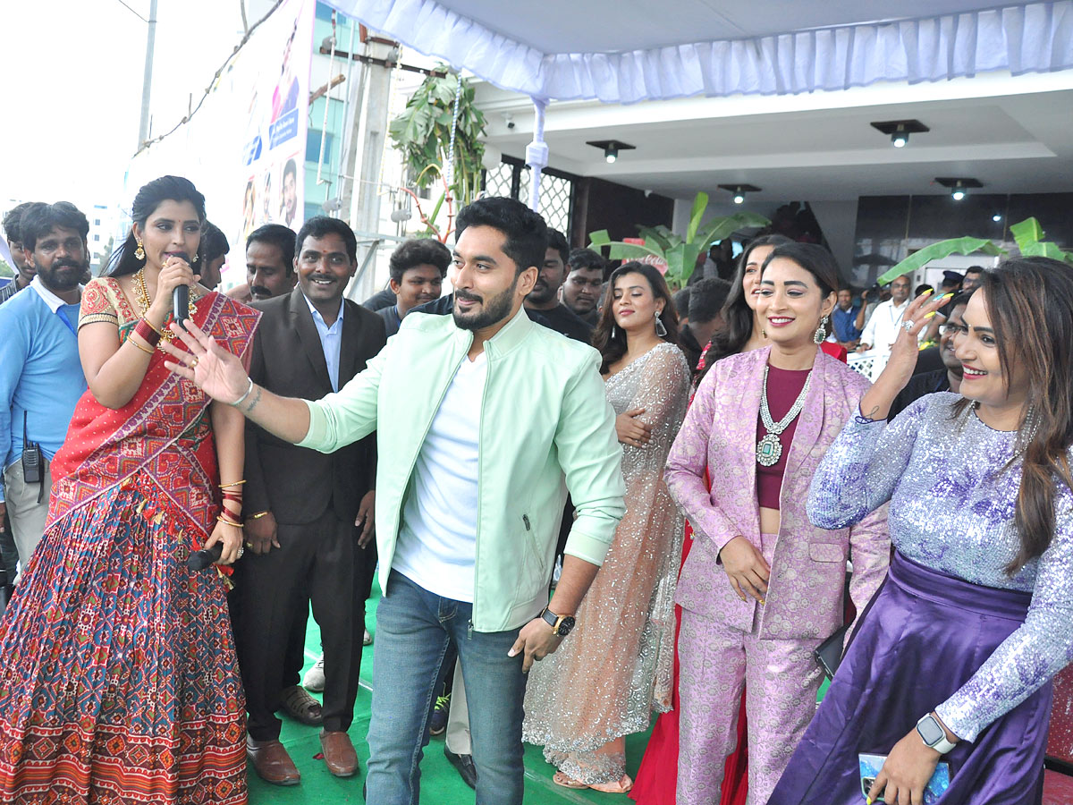 Krithi Shetty Visuals At Tejaswini Grand Opening Nellore - Sakshi14