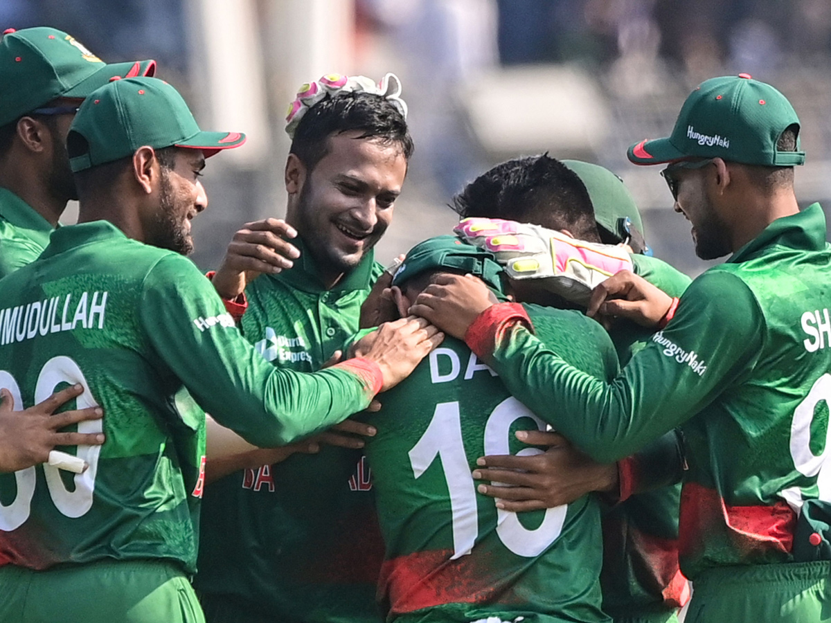 Bangladesh beat India by one wicket in first ODI Photo Gallery - Sakshi20