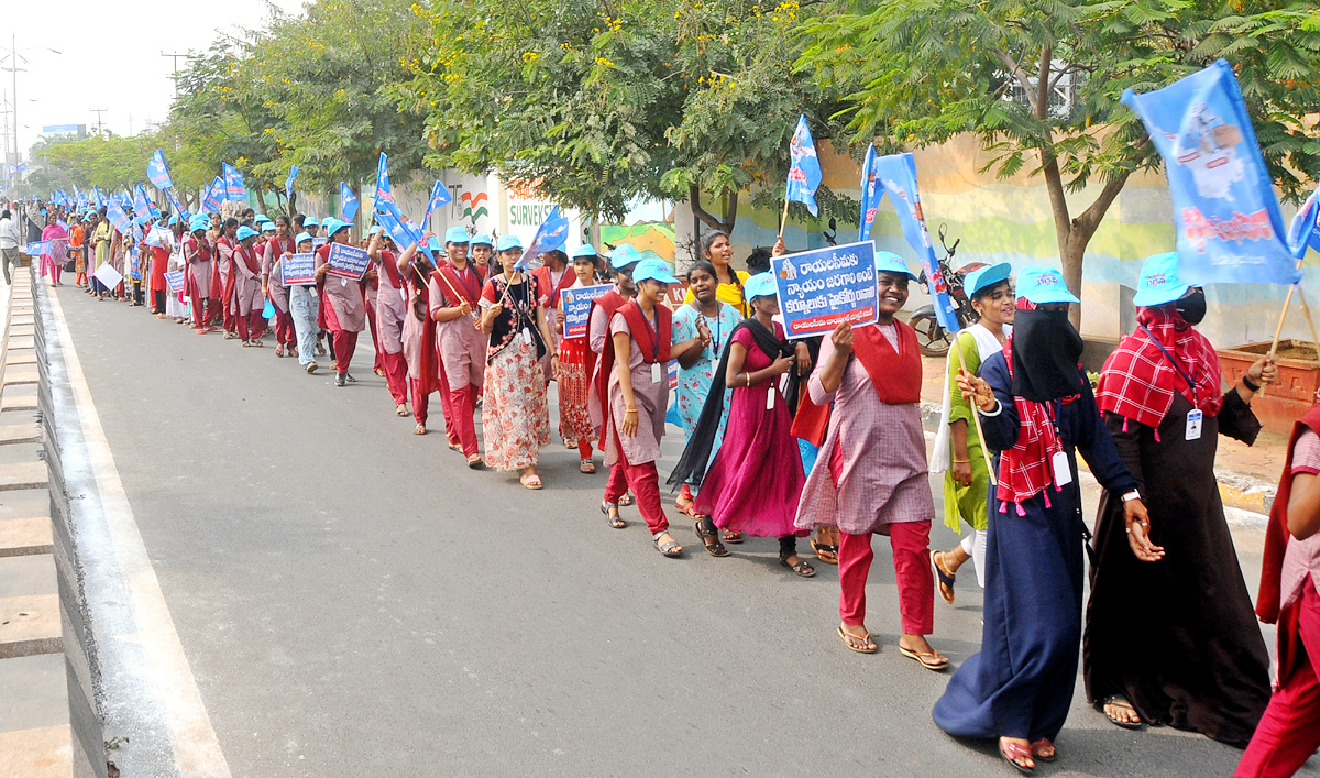 Rayalaseema Garjana Grand Success in support of Kurnool Judicial Capital - Sakshi19