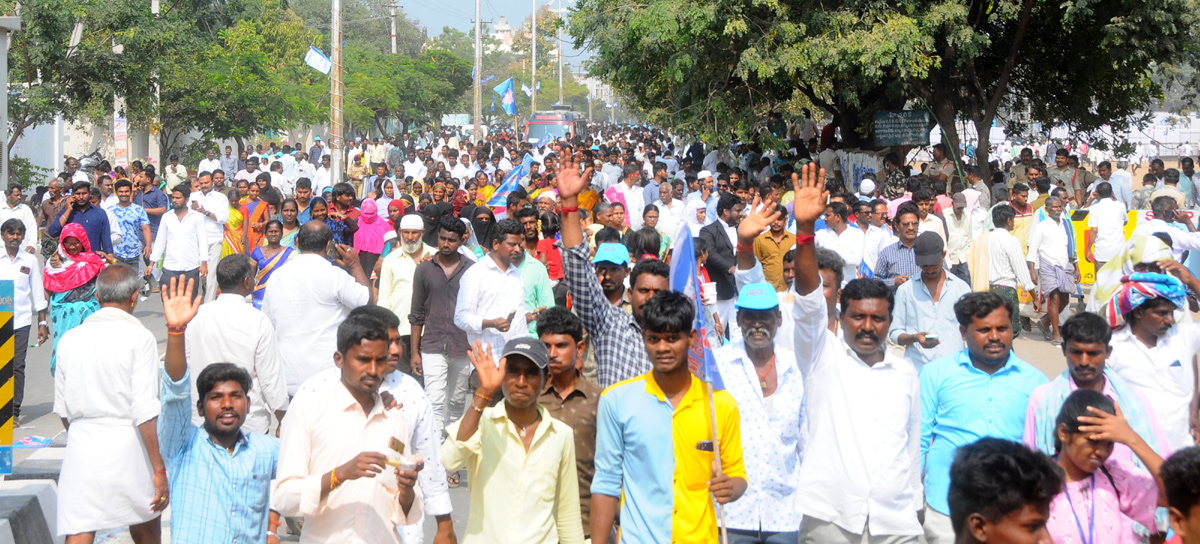 Rayalaseema Garjana Grand Success in support of Kurnool Judicial Capital - Sakshi20
