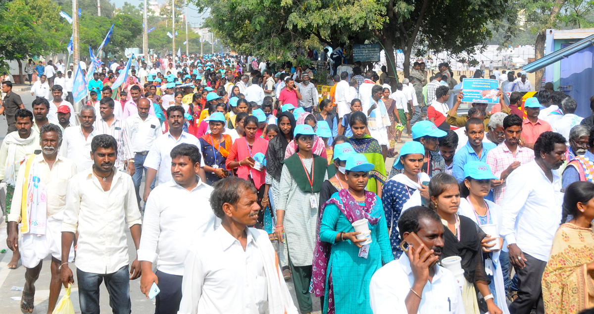 Rayalaseema Garjana Grand Success in support of Kurnool Judicial Capital - Sakshi2