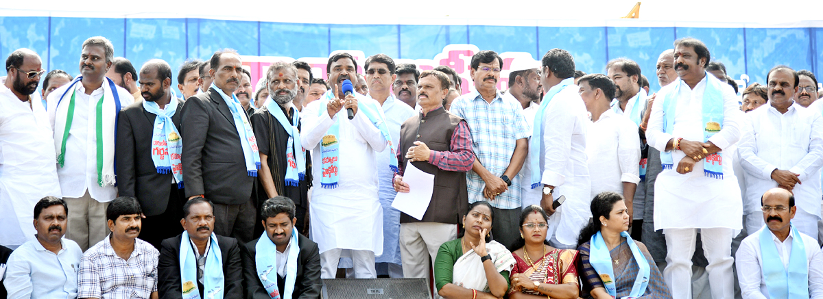 Rayalaseema Garjana Grand Success in support of Kurnool Judicial Capital - Sakshi36