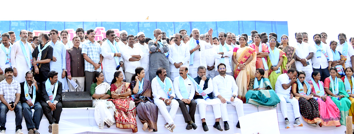 Rayalaseema Garjana Grand Success in support of Kurnool Judicial Capital - Sakshi43
