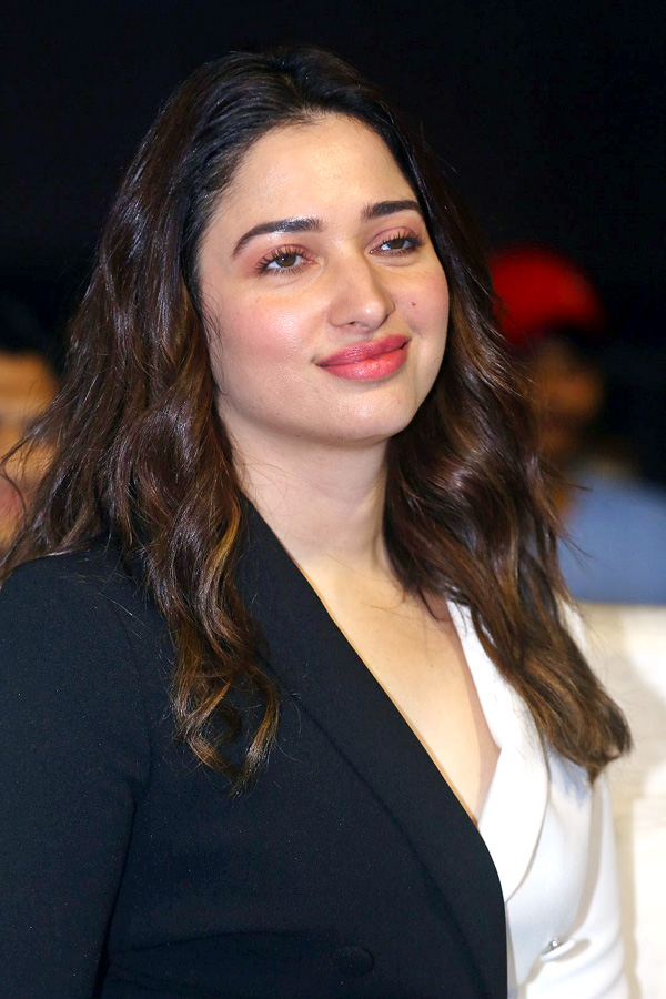 Heroine Tamannaah Bhatia Latest Photos - Sakshi18