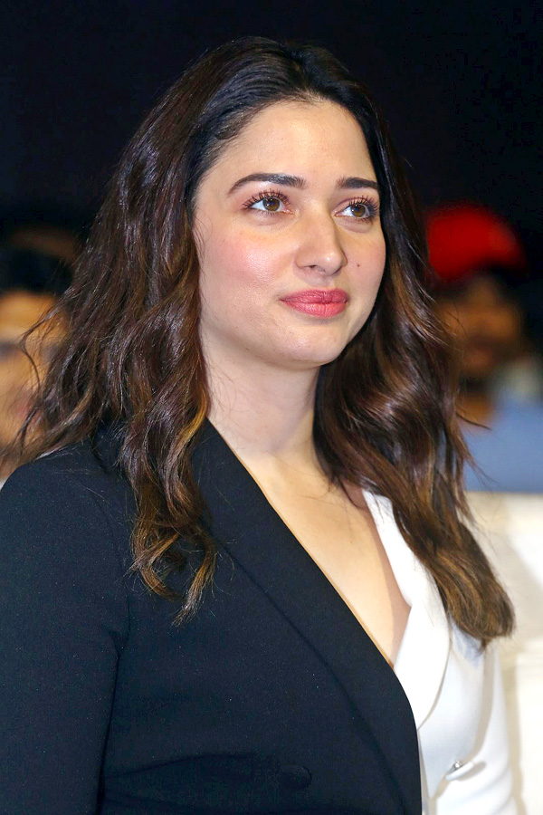 Heroine Tamannaah Bhatia Latest Photos - Sakshi19