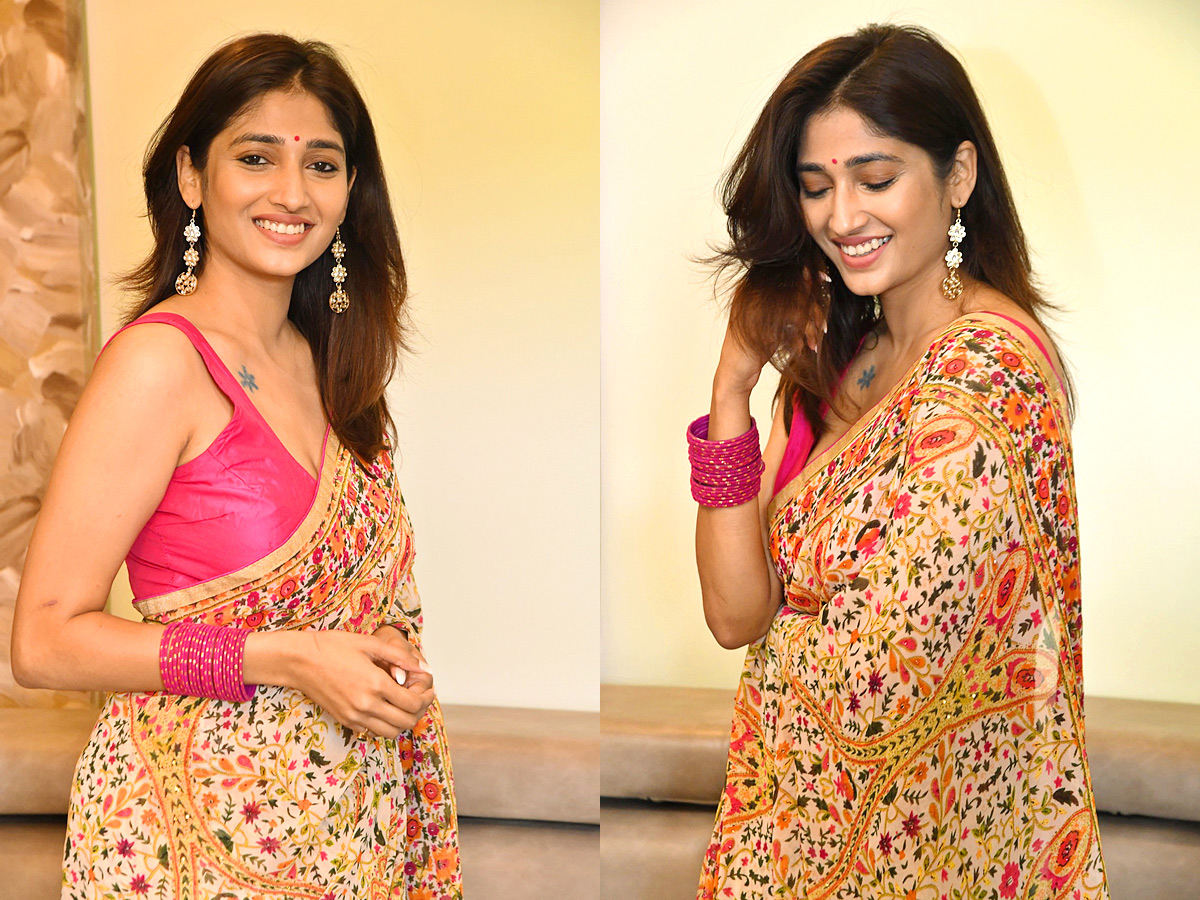 Priya Vadlamani Saree Images - Sakshi1