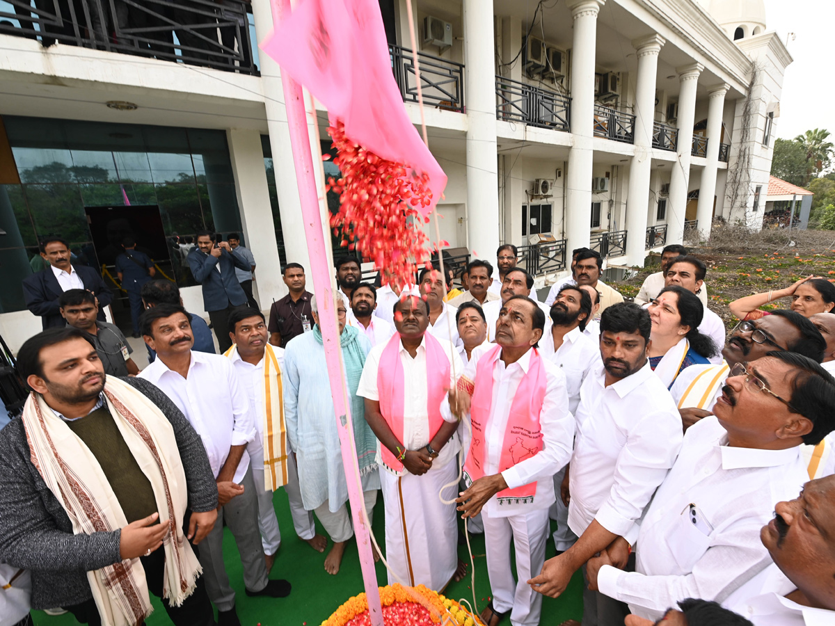 CM KCR officially launches Bharat Rashtra Samithi party Photo Gallery - Sakshi18