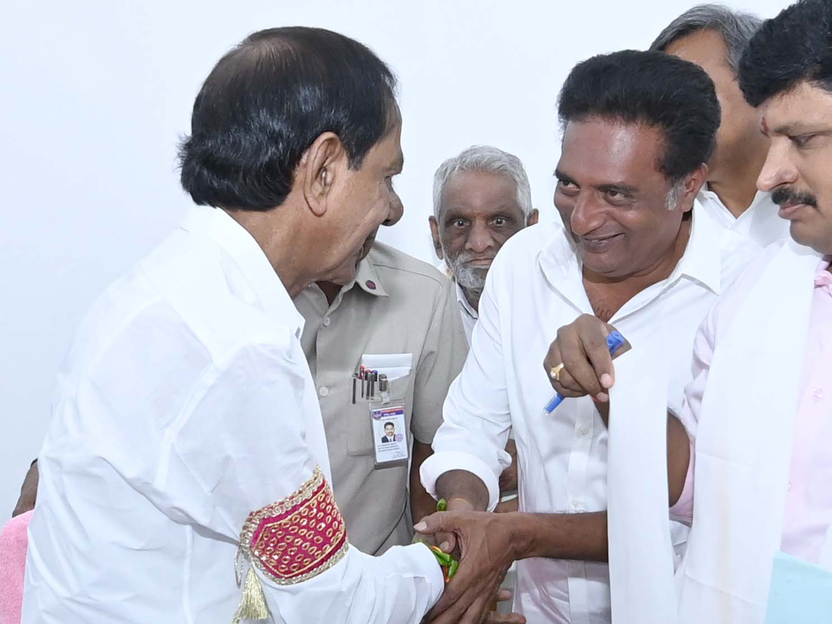 CM KCR officially launches Bharat Rashtra Samithi party Photo Gallery - Sakshi23