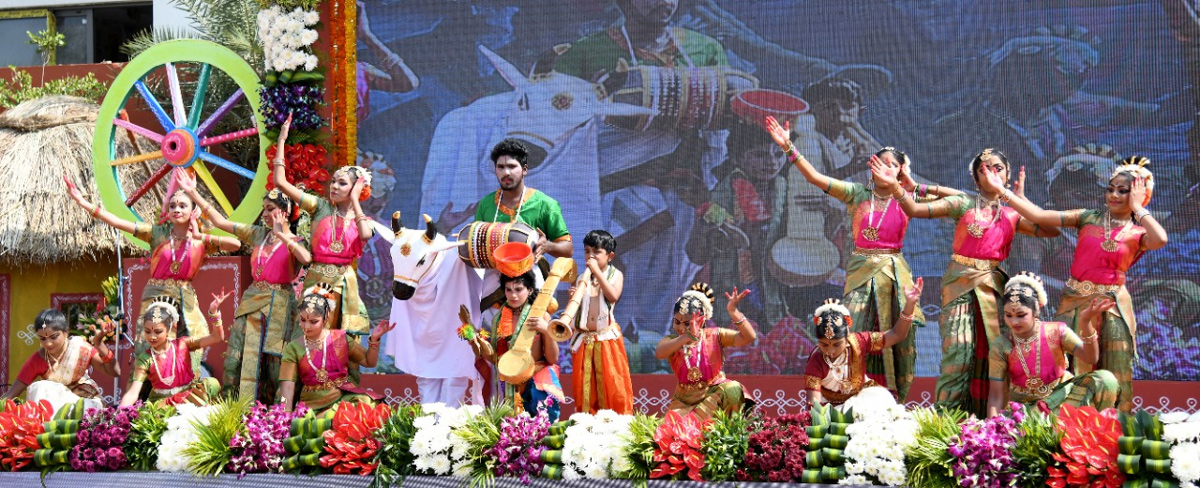 CM YS Jagan Sankranti Celebrations At Tadepalli Camp Office - Sakshi6