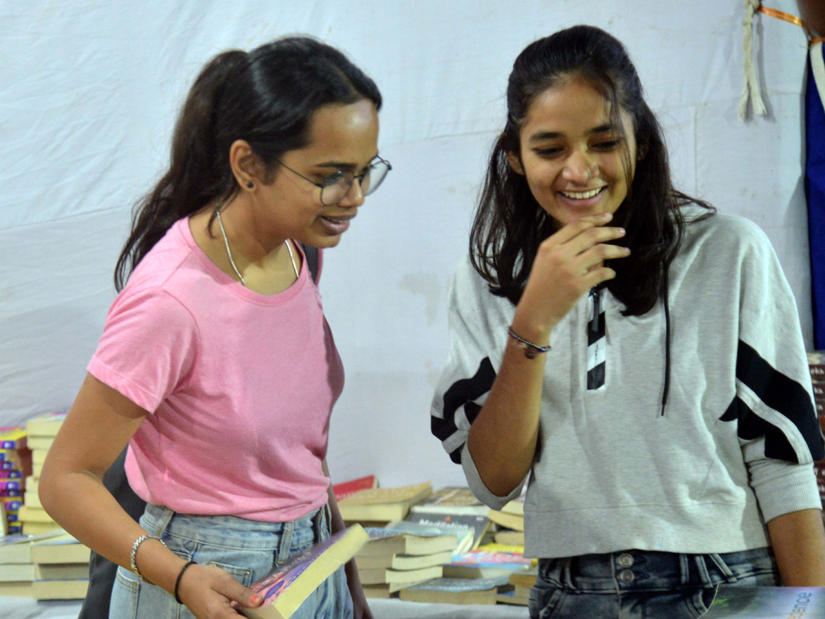 35th Hyderabad National Book Fair Ends - Sakshi2