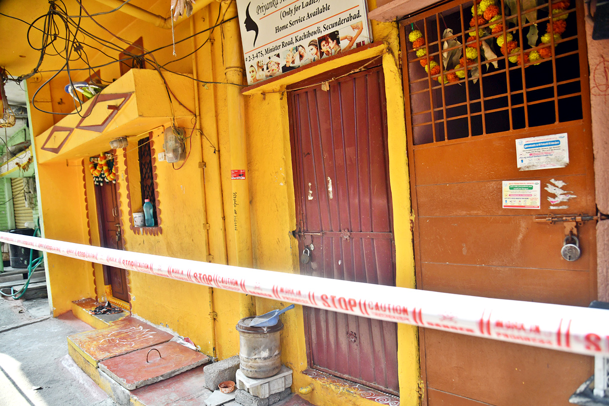 Massive Fire Accident in Secunderabad Photos - Sakshi27
