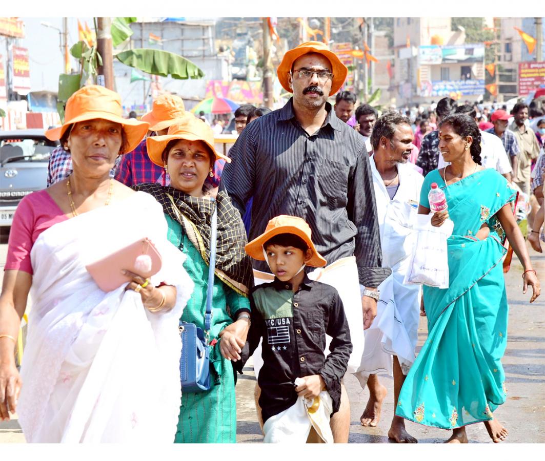 Maha Shivaratri Brahmotsavalu in Srikalahasti - Sakshi7
