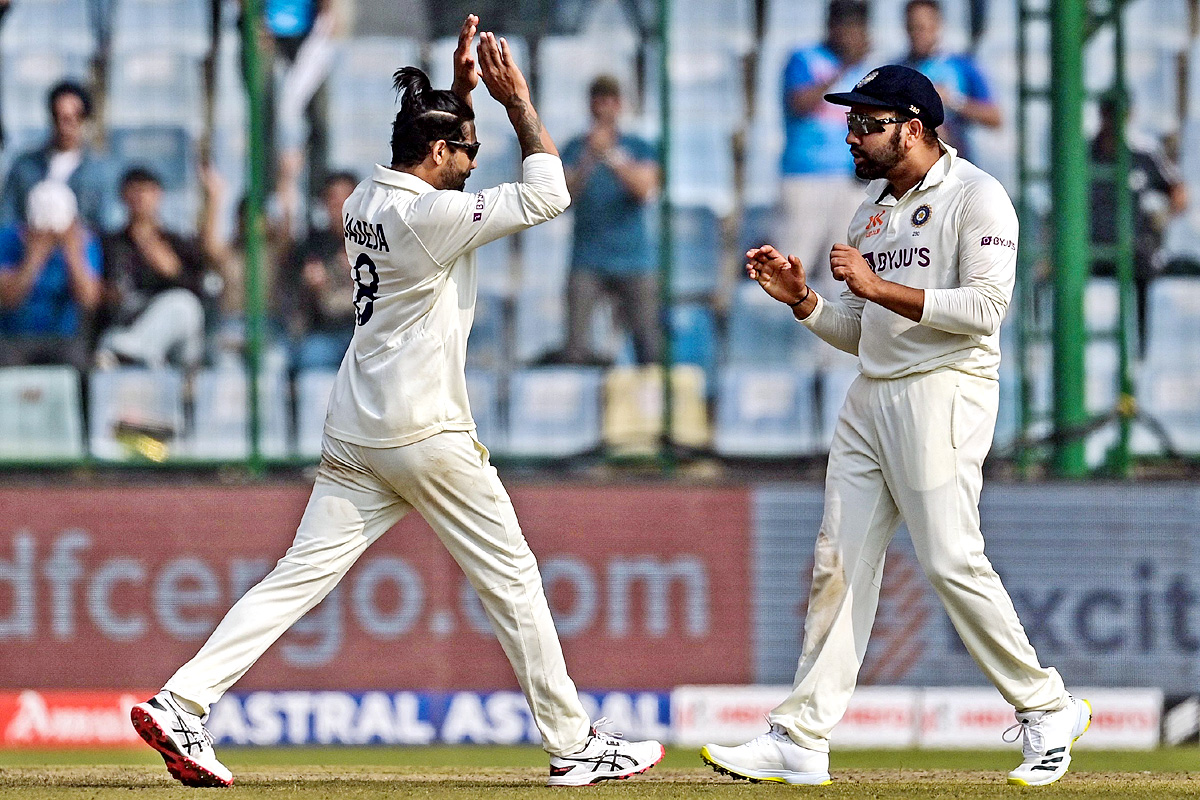 India Win By Second Test On Australia - Sakshi1