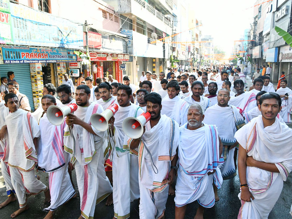 Tirupati abode of Lord Venkateshwara turns 893 Photos - Sakshi34