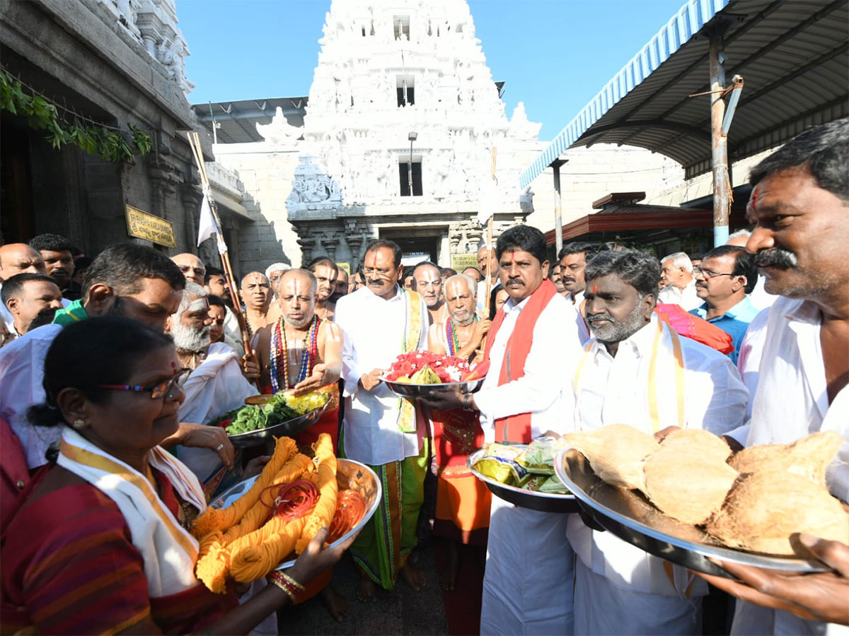 Tirupati abode of Lord Venkateshwara turns 893 Photos - Sakshi39