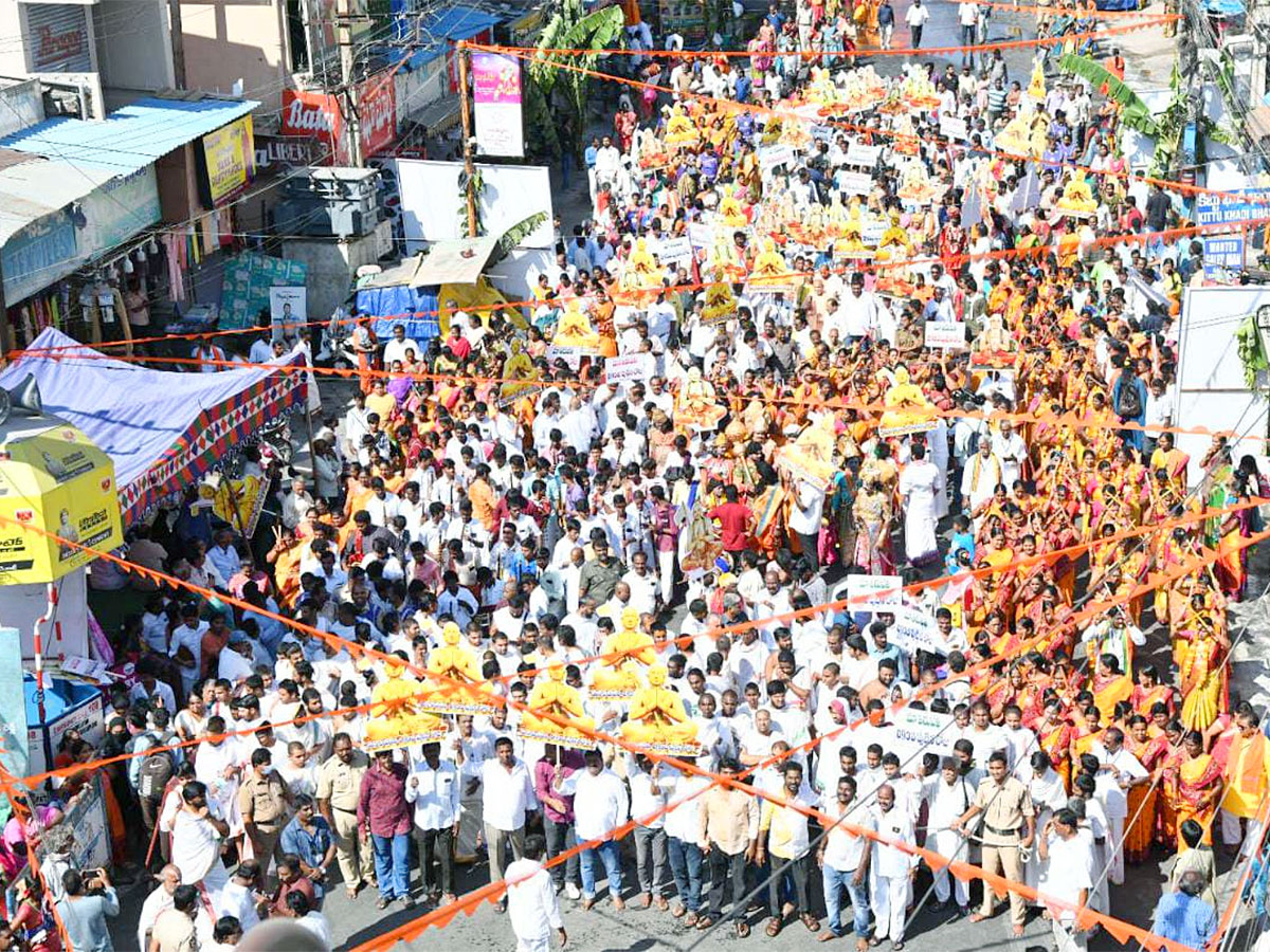Tirupati abode of Lord Venkateshwara turns 893 Photos - Sakshi5